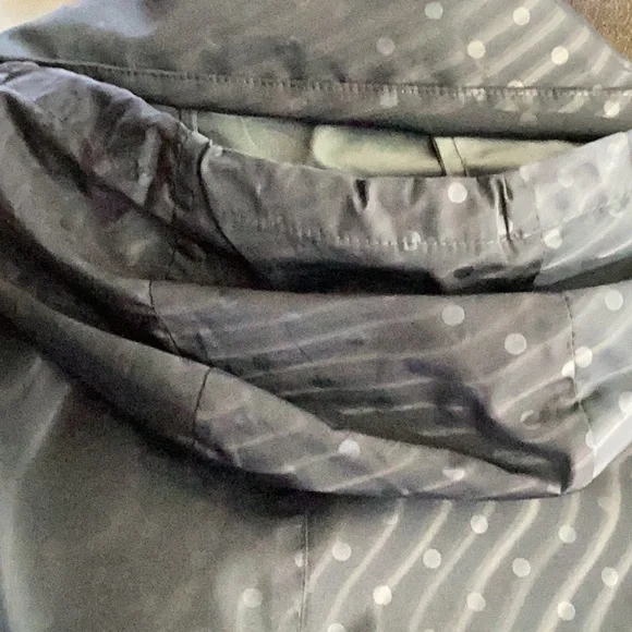 Beautiful Tommy Hilfiger jacket - Picture 6 of 7